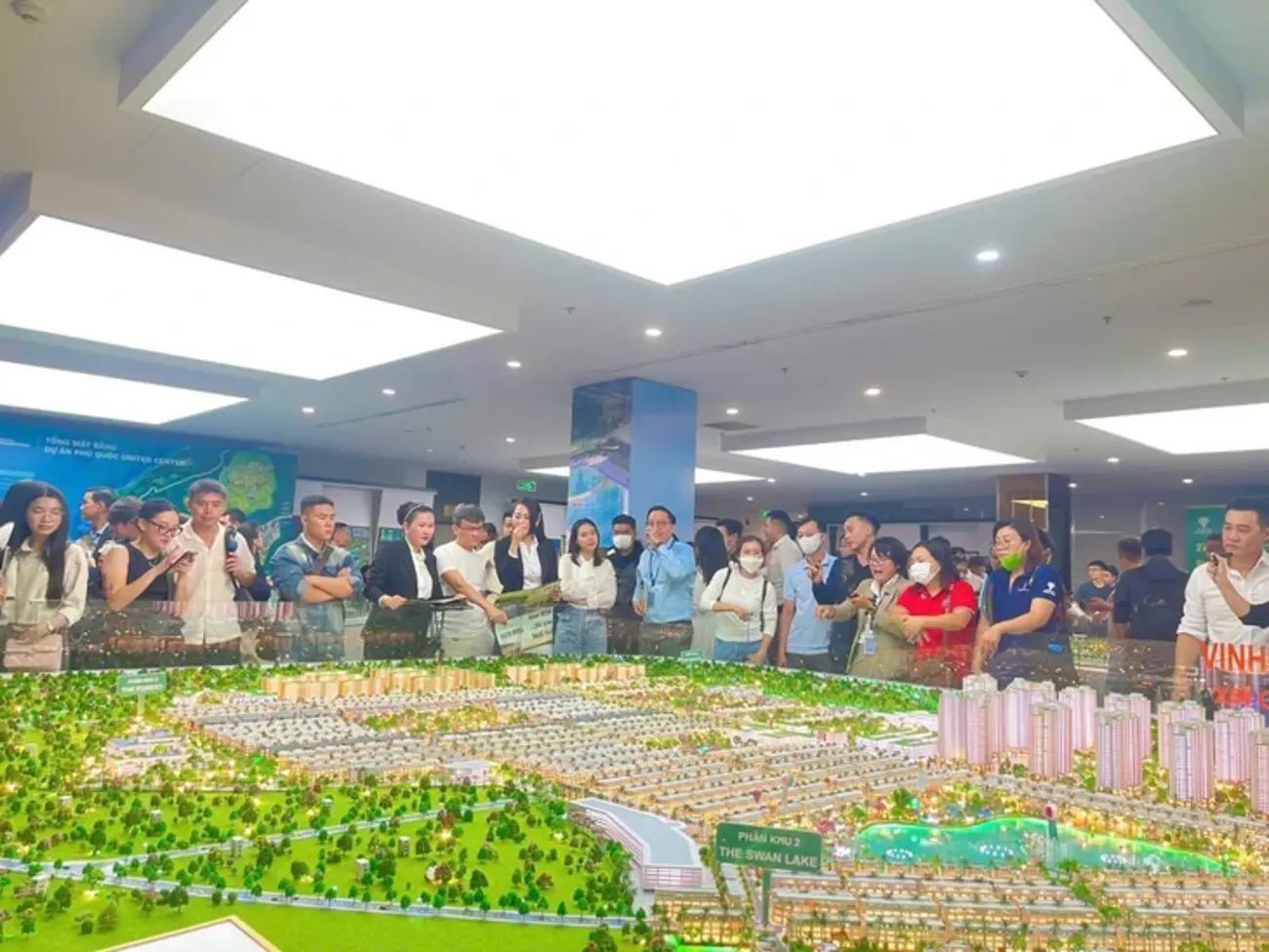 Chỉ từ gần 1 tỉ đồng sở hữu nhà phố giãn xây Vinhomes Green City